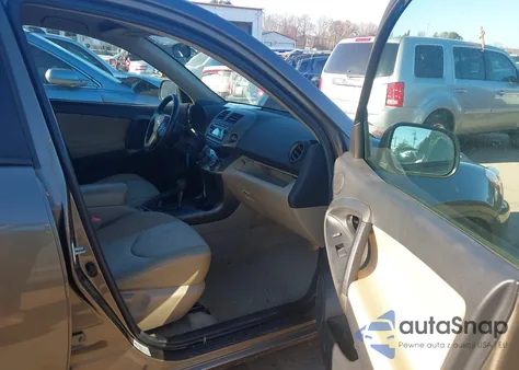 2012 Toyota Rav4 z USA, uszkodzony, nr VIN 2T3ZF4DVXCW108046